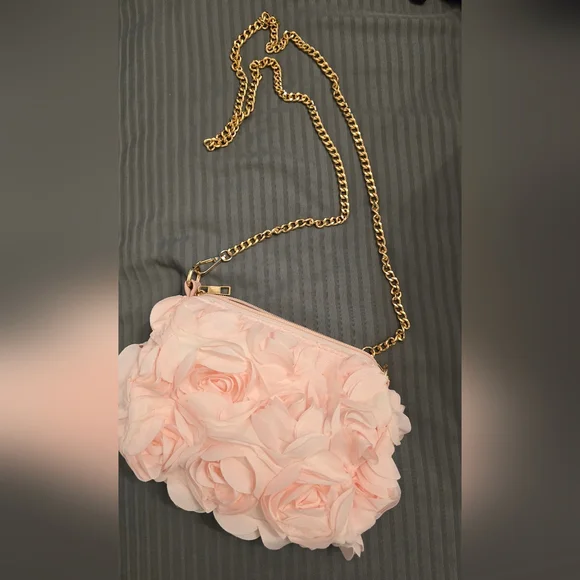 Soft Pink Floral Women's Clutch Shoulder purse - Picture 4 of 9